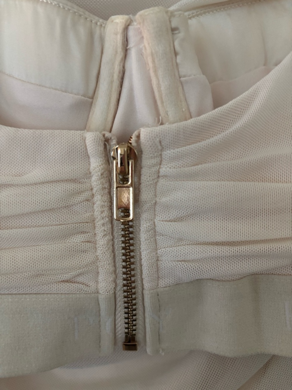 Oh Polly Cream Ruched Two-Piece Skirt Set - Picture 6 of 9